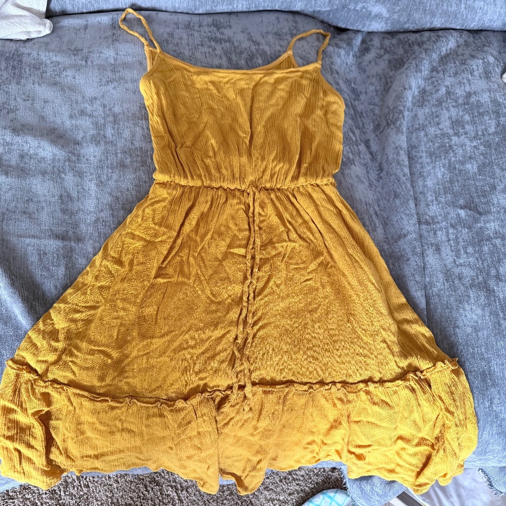 Yellow dress Vertiche